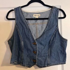 Madewell cropped denim vest